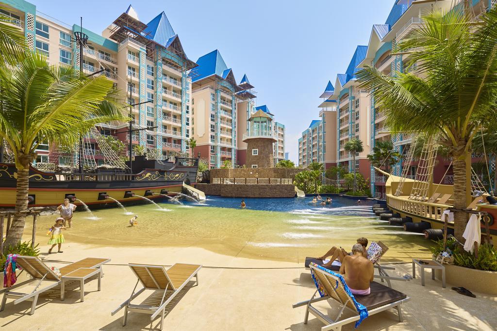Grand Carribean By Tech Lejlighed Pattaya Eksteriør billede
